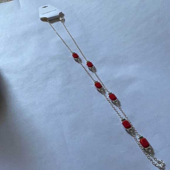Red Liz Claiborne long necklace - Picture 3 of 6